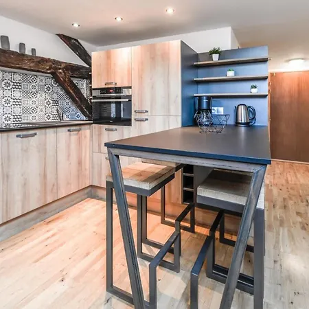 Appartamento Tyni House Furnished Flat